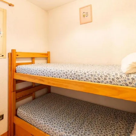 Apartment With Balcony Near The And Downtown Six-Fours-les-Plages